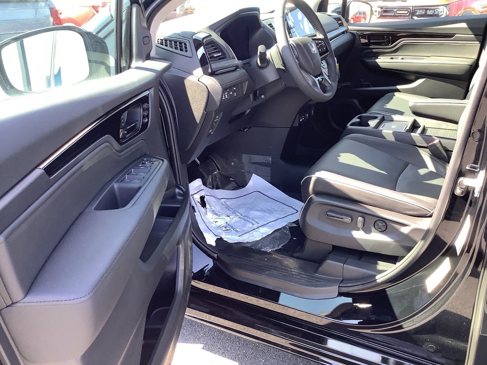 New 2026 Honda Odyssey Elite image 11