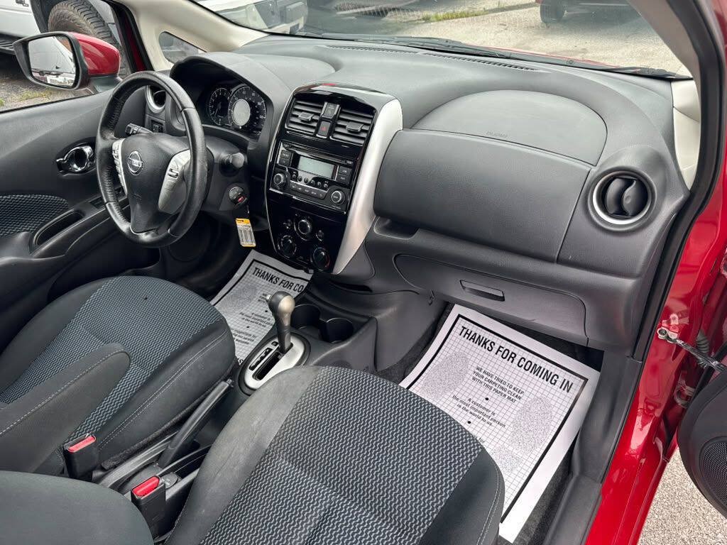 Used 2015 Nissan Versa Note SV FWD image 13