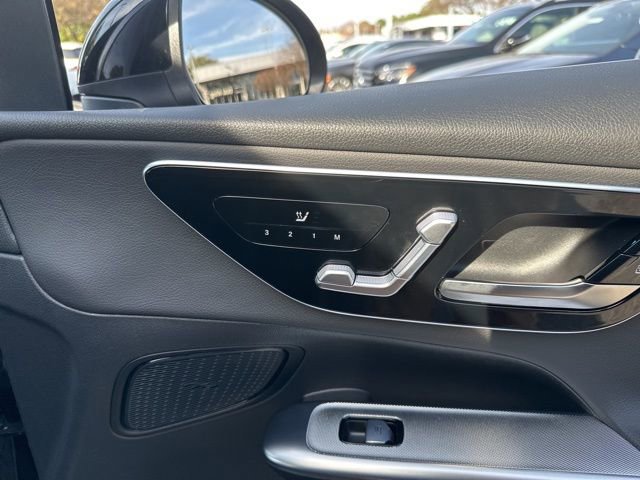 Certified 2025 Mercedes-Benz GLC 300 4MATIC image 11