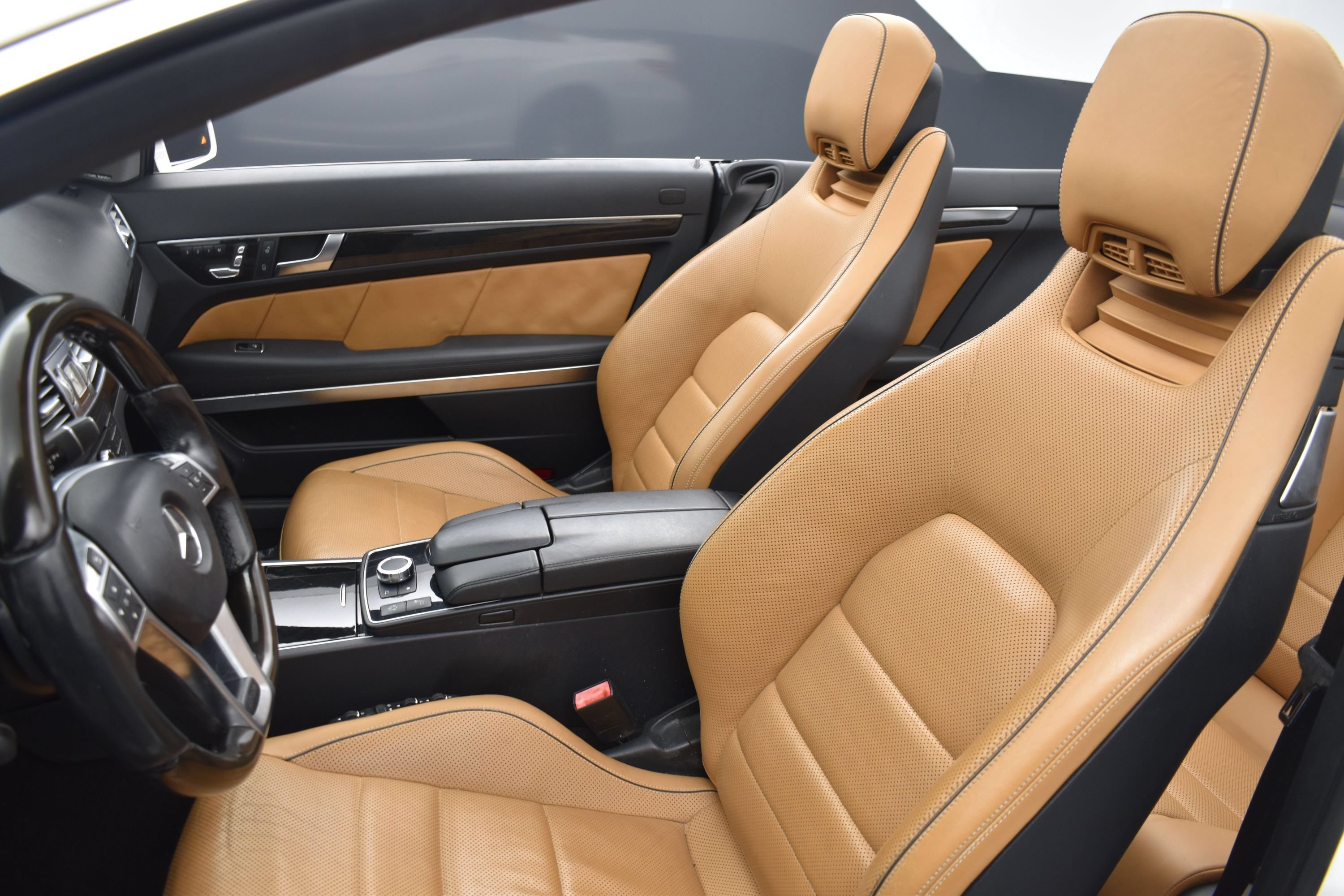 Used 2017 Mercedes-Benz E 400 Cabriolet w/ Premium 2 Package image 14