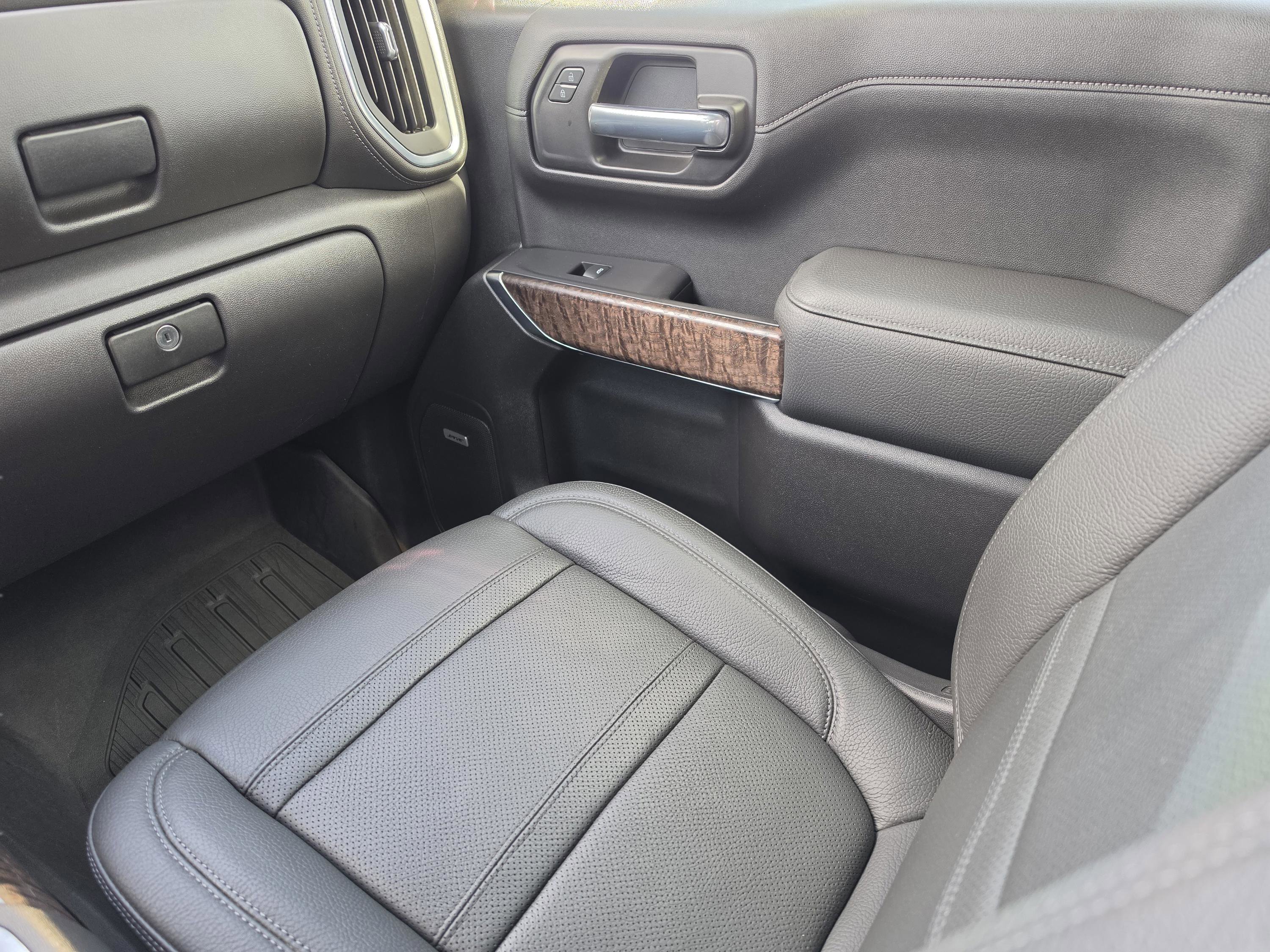 Used 2021 GMC Sierra 1500 Denali w/ Denali Ultimate Package image 18