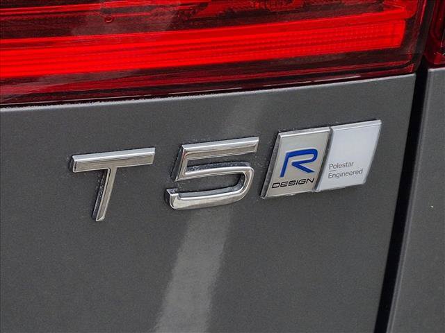 Used 2020 Volvo XC60 T5 R-Design w/ Protection Package Premier FWD image 19