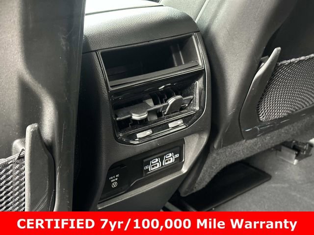 Used 2022 Jeep Grand Cherokee Laredo w/ Luxury Tech Group I image 15