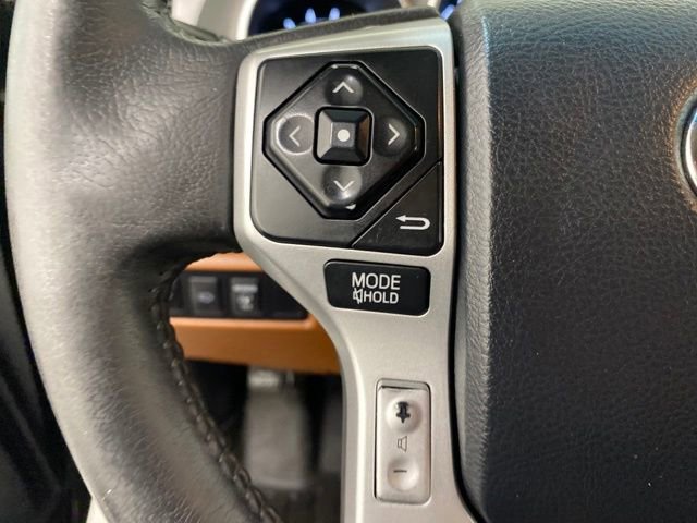 Used 2015 Toyota Sequoia Platinum AWD/4WD image 19