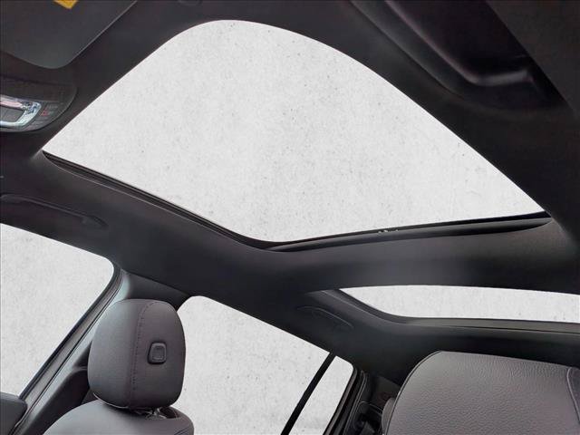 New 2026 Mercedes-Benz GLB 250 4MATIC image 14