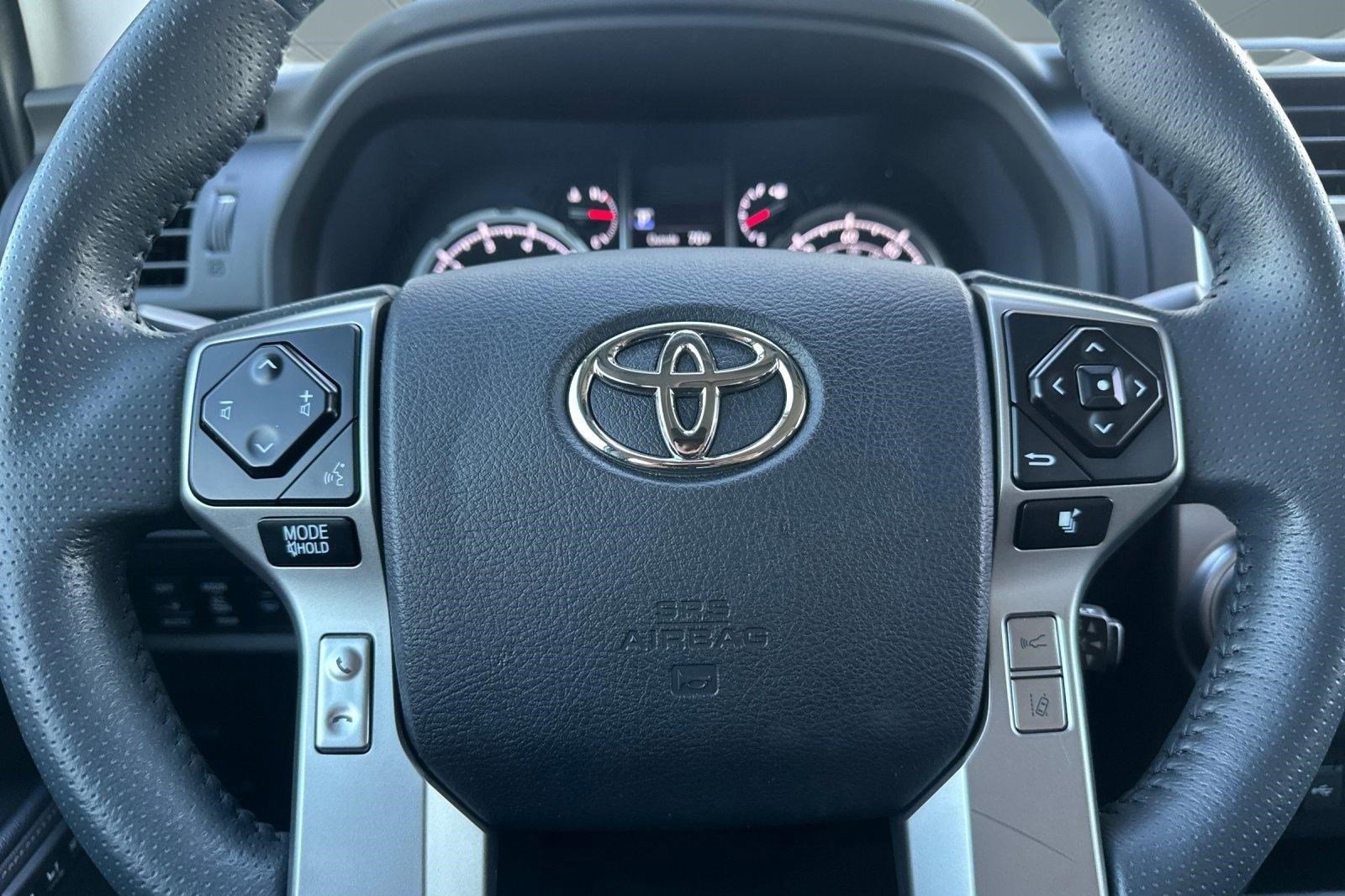 Used 2022 Toyota 4Runner Limited image 16