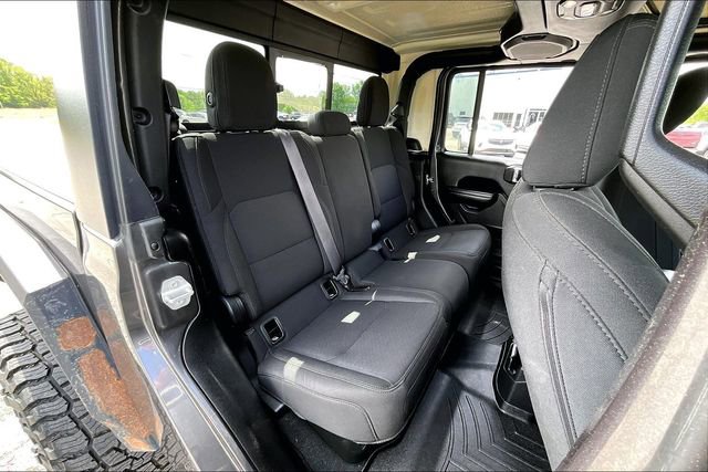Used 2021 Jeep Gladiator Sport AWD/4WD image 26
