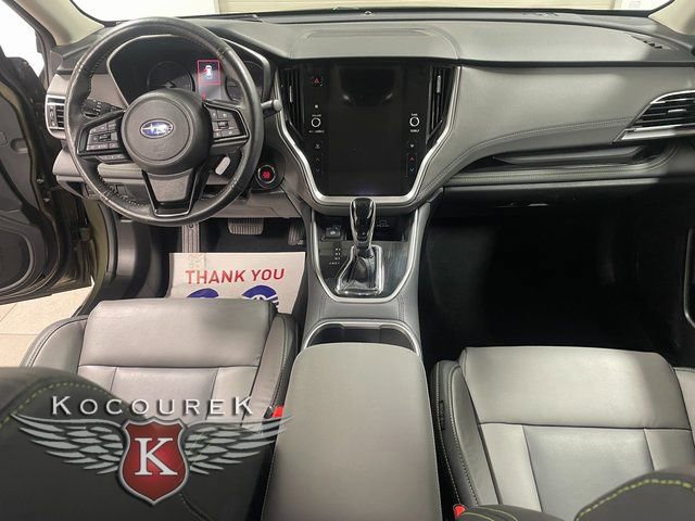 Used 2025 Subaru Outback Onyx Edition image 13