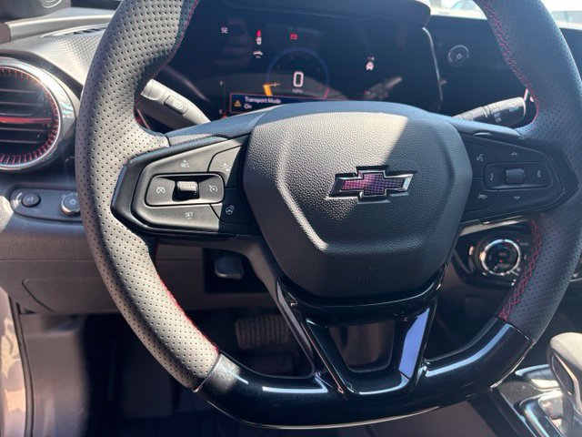New 2026 Chevrolet Trax RS w/ Sunroof Package FWD image 22