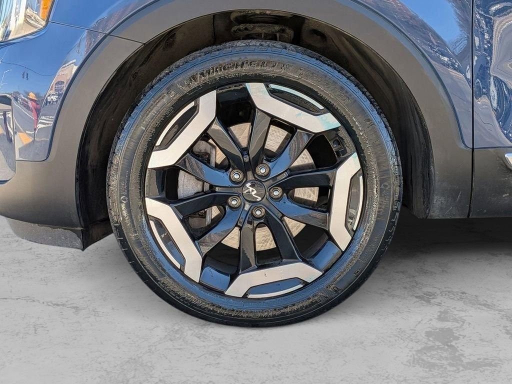 Certified 2023 Kia Telluride EX image 33