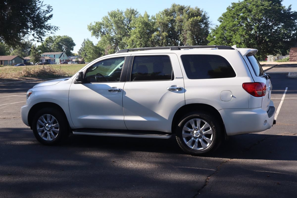Used 2016 Toyota Sequoia Platinum AWD/4WD image 8