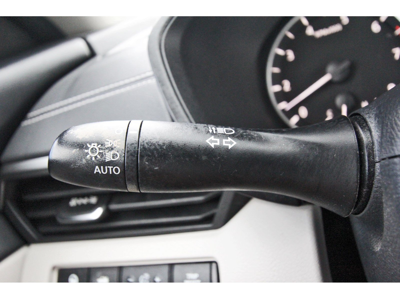 Used 2022 Nissan Altima 2.5 SV w/ SV Premium Package FWD image 22