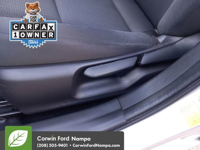 Used 2024 Toyota Prius LE image 12