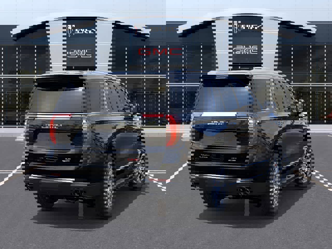 New 2026 GMC Yukon Denali w/ Sun & Power Step Package image 4