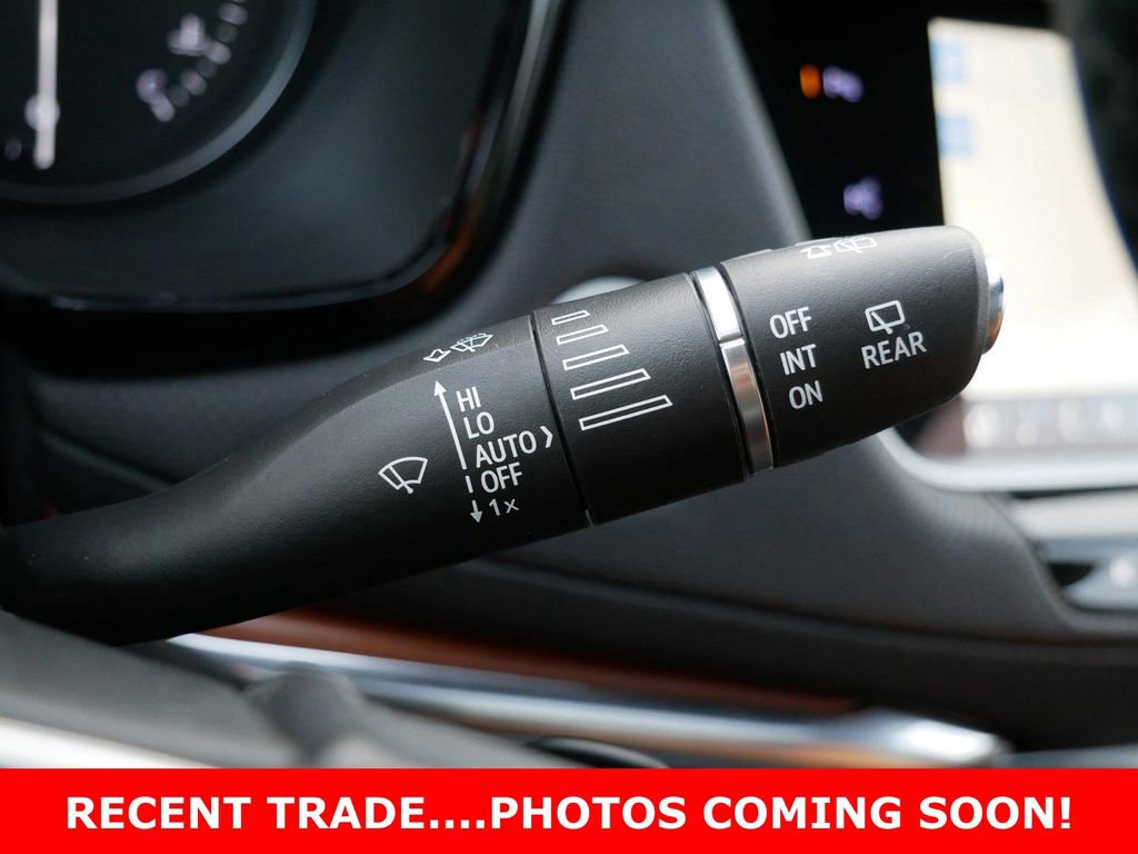 Used 2021 Cadillac XT5 Premium Luxury image 18