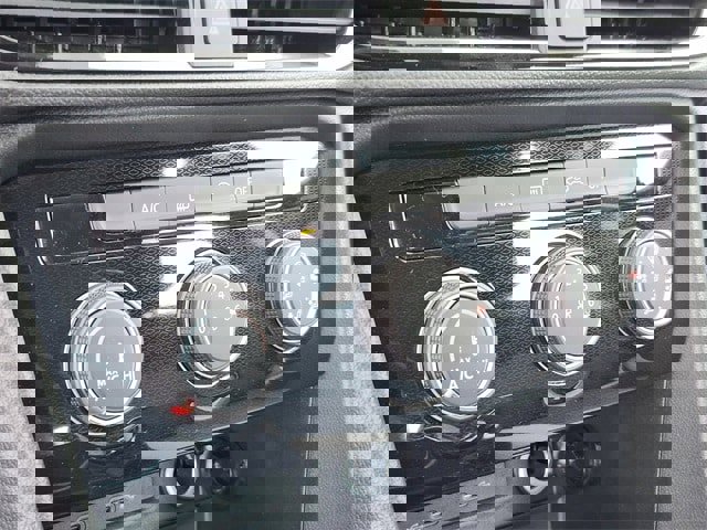 New 2025 Volkswagen Taos S image 18