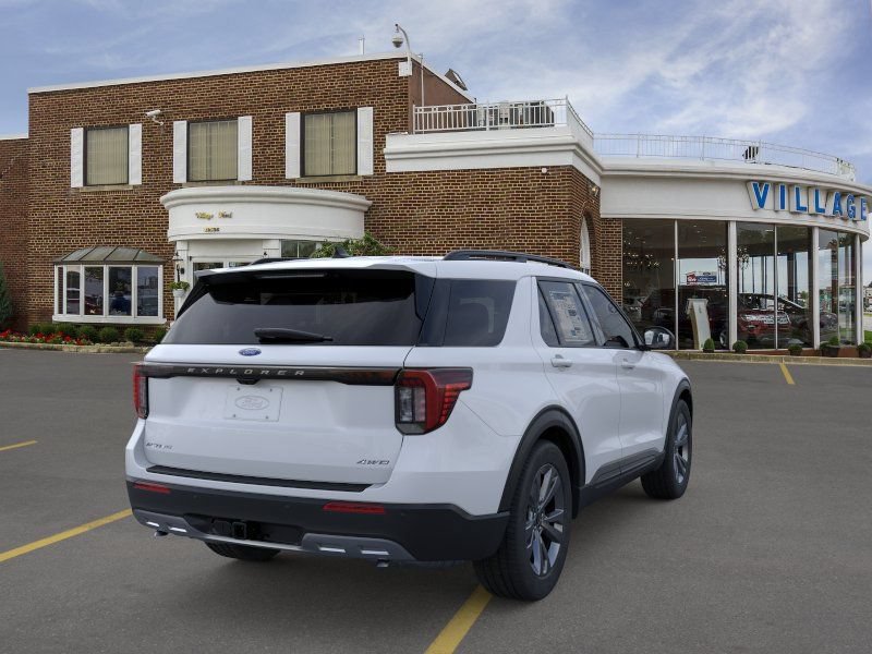 New 2026 Ford Explorer Active w/ Active Comfort Package AWD/4WD image 8
