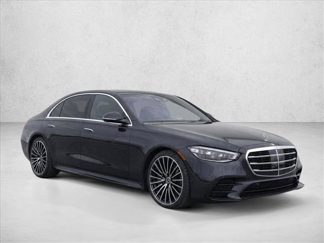 Used 2021 Mercedes-Benz S 580 4MATIC Sedan image 3