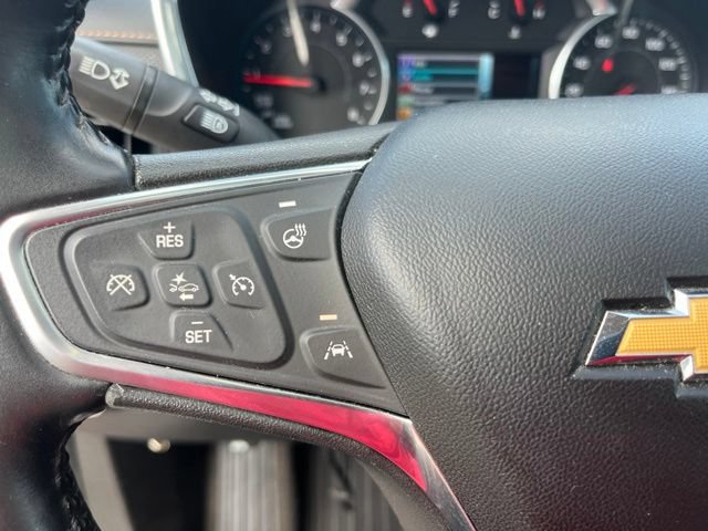 Used 2018 Chevrolet Equinox Premier FWD image 17