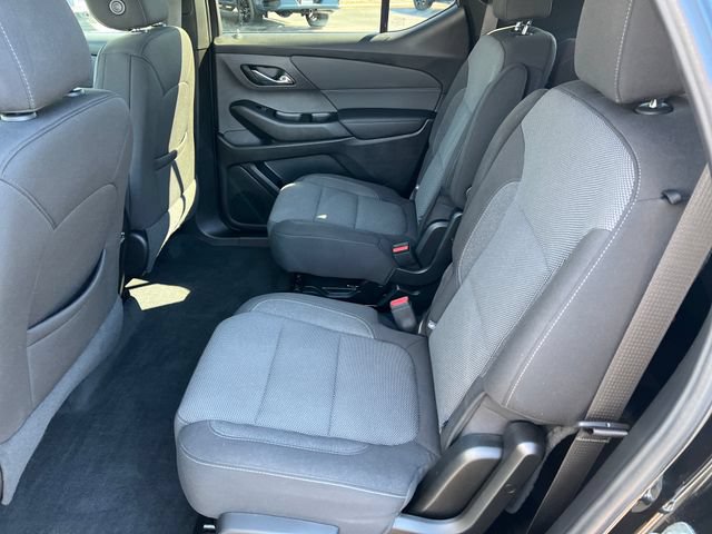 Used 2023 Chevrolet Traverse LT FWD image 21