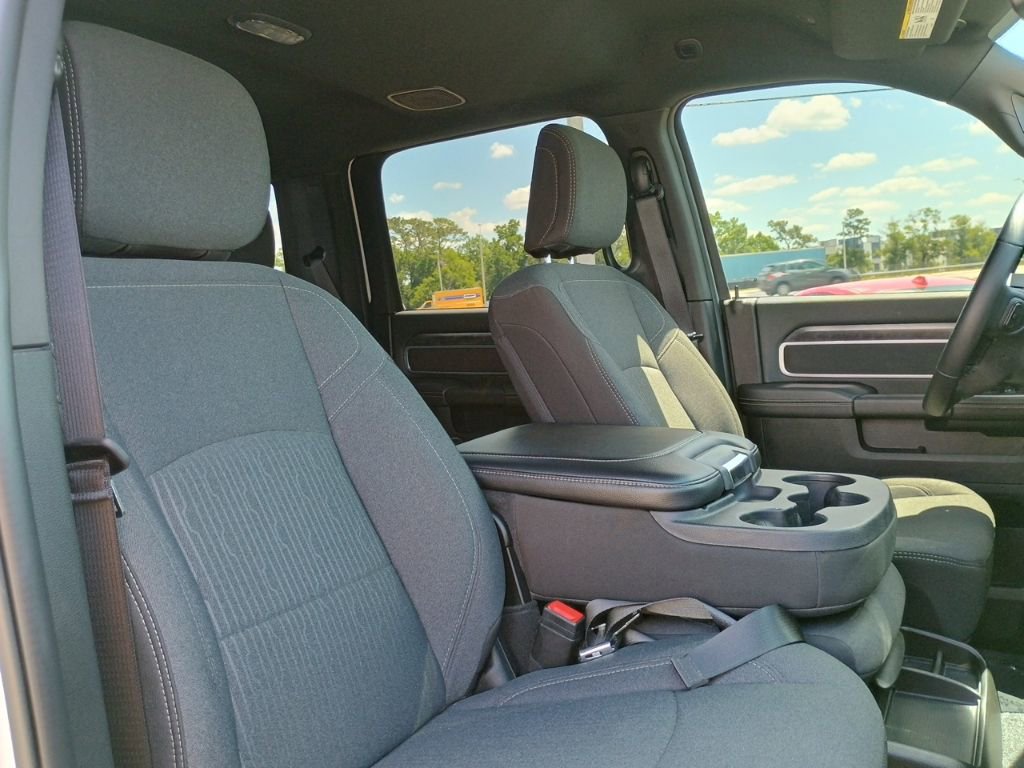 Used 2024 RAM 3500 Big Horn w/ Night Edition image 29