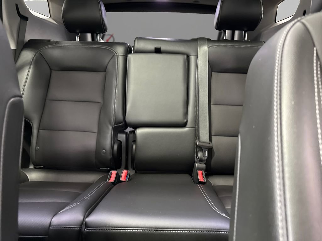 Used 2022 GMC Terrain SLT image 19