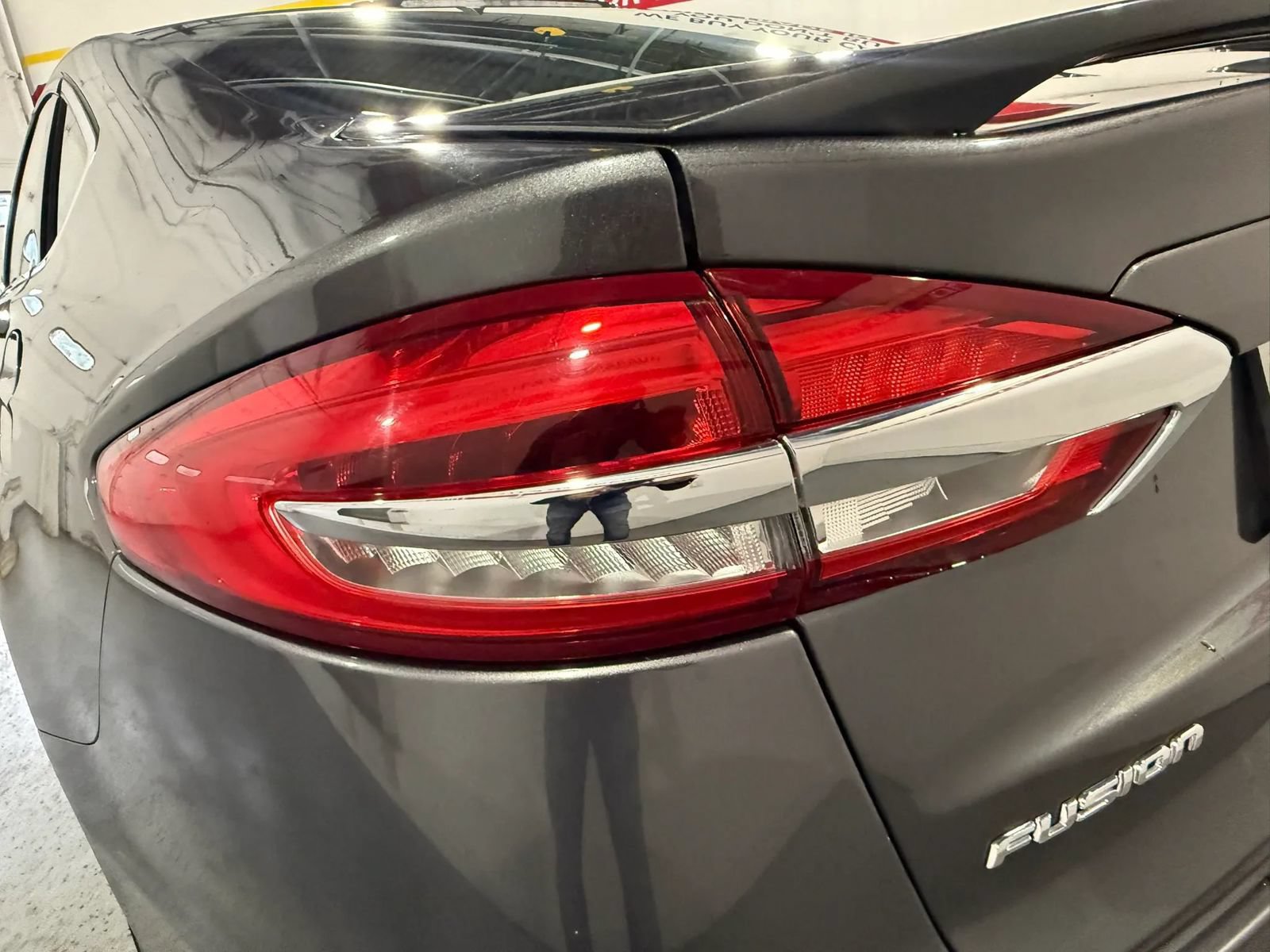 Used 2020 Ford Fusion Titanium FWD image 14