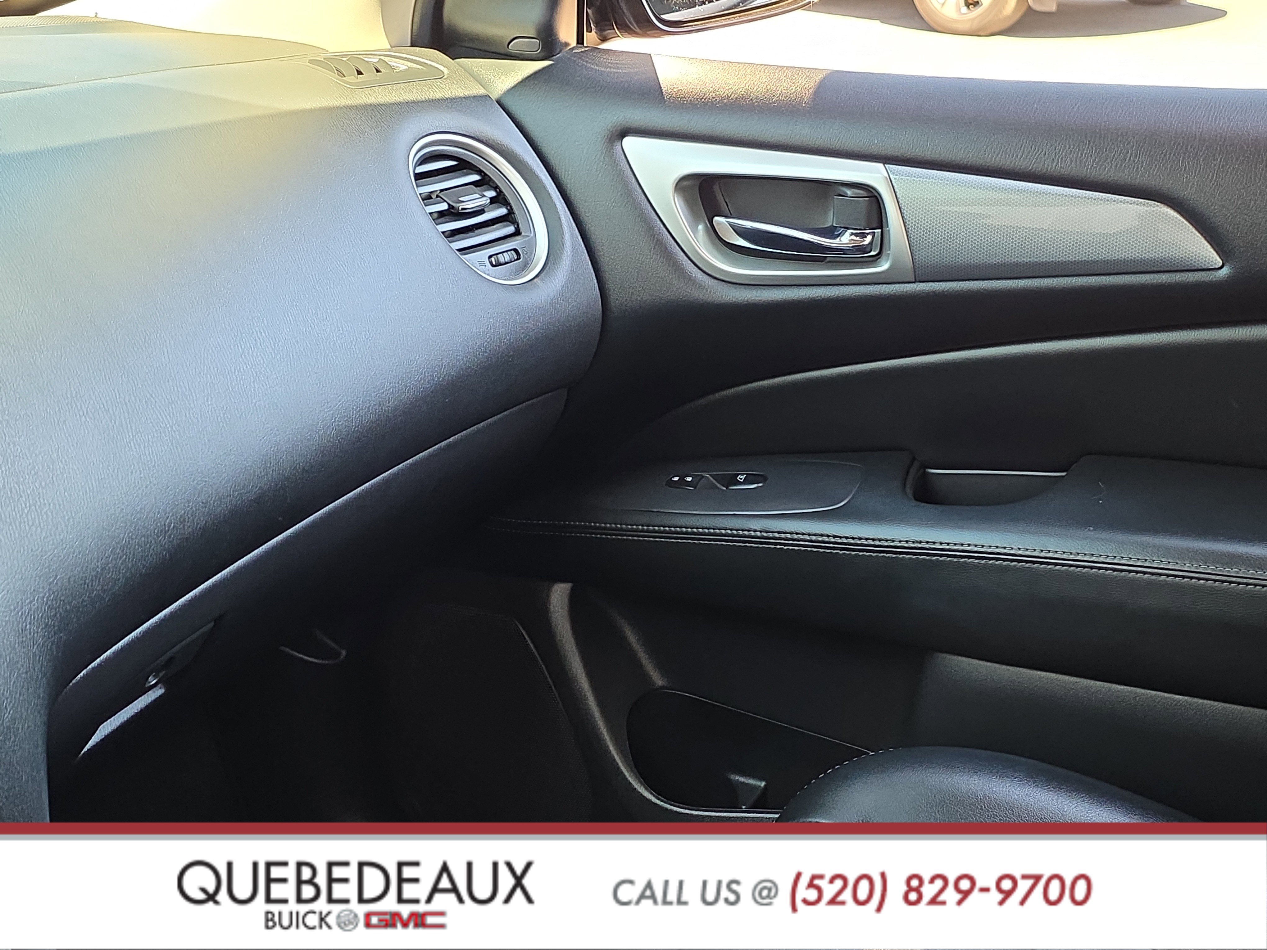 Used 2017 Nissan Pathfinder SL FWD image 24