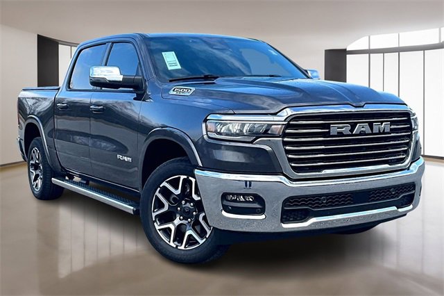 Used 2025 RAM 1500 Laramie image 3