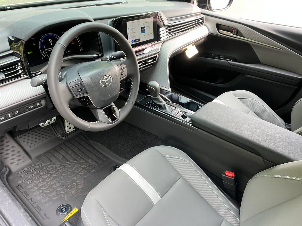 New 2026 Toyota Camry SE w/ Convenience Package AWD/4WD image 10