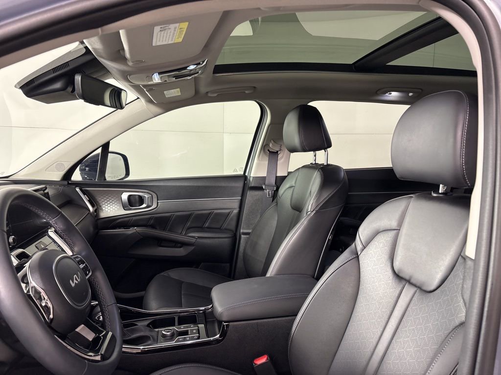 Used 2023 Kia Sorento SX image 23