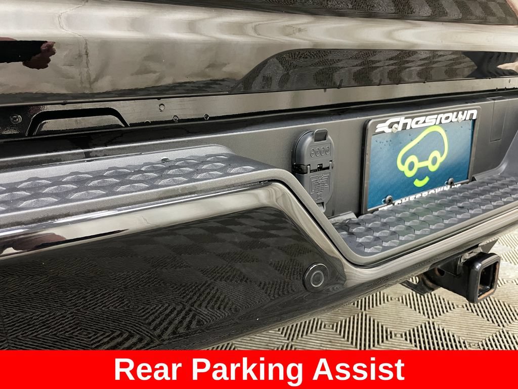 Certified 2024 GMC Canyon AT4 w/ Technology Package AWD/4WD image 14