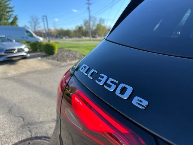 Used 2026 Mercedes-Benz GLC 350e 4MATIC image 11