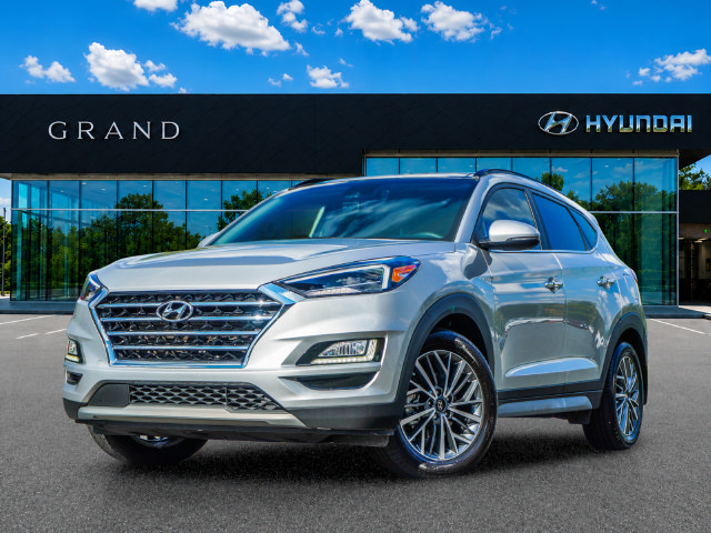 Used 2020 Hyundai Tucson Ultimate w/ Cargo Package FWD image 2