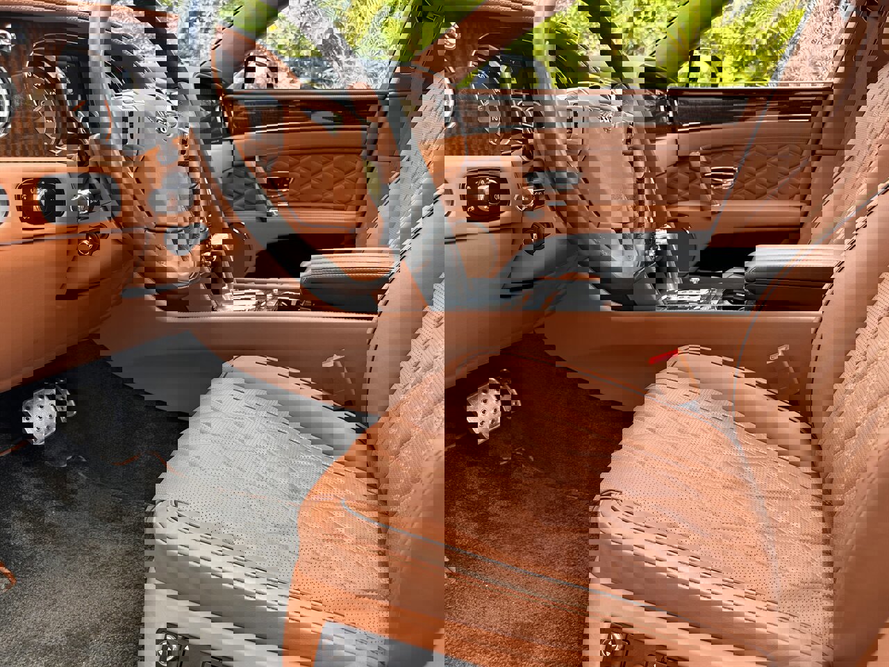 Used 2015 Bentley Flying Spur V8 image 9