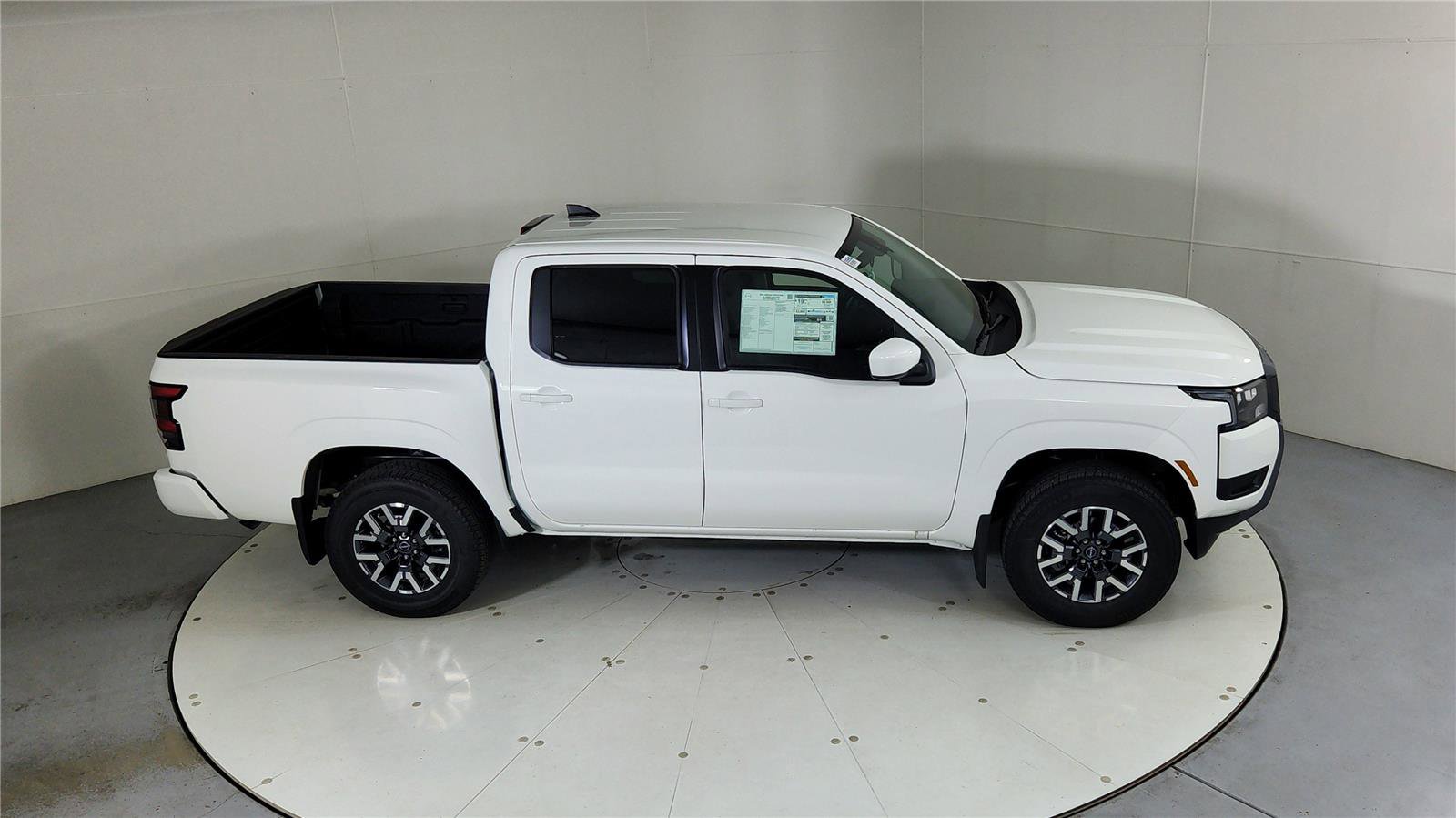 New 2026 Nissan Frontier SV w/ All-Weather Content Package image 43