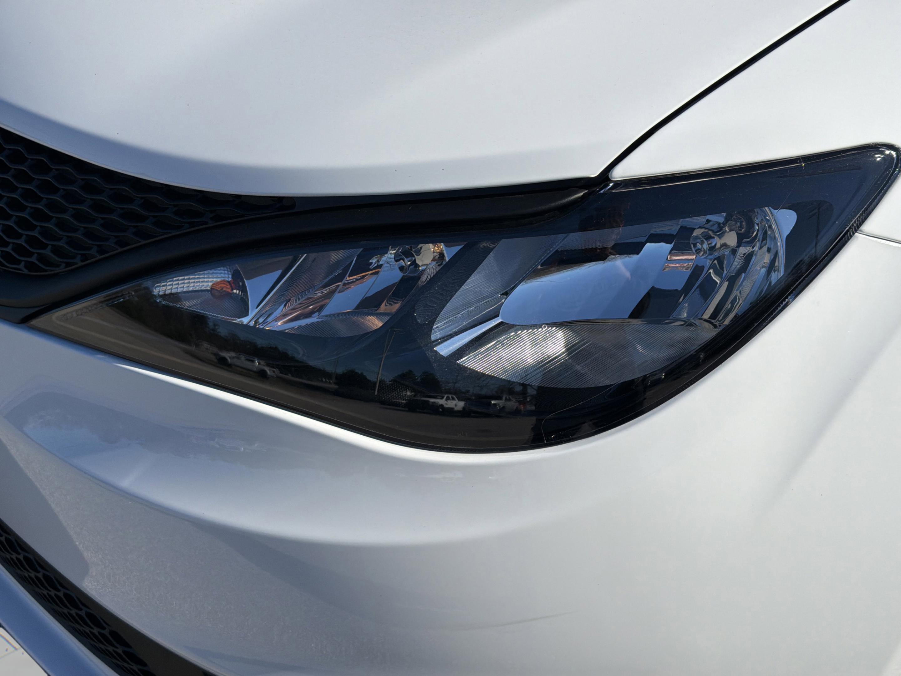 New 2026 Chrysler Voyager LX image 17
