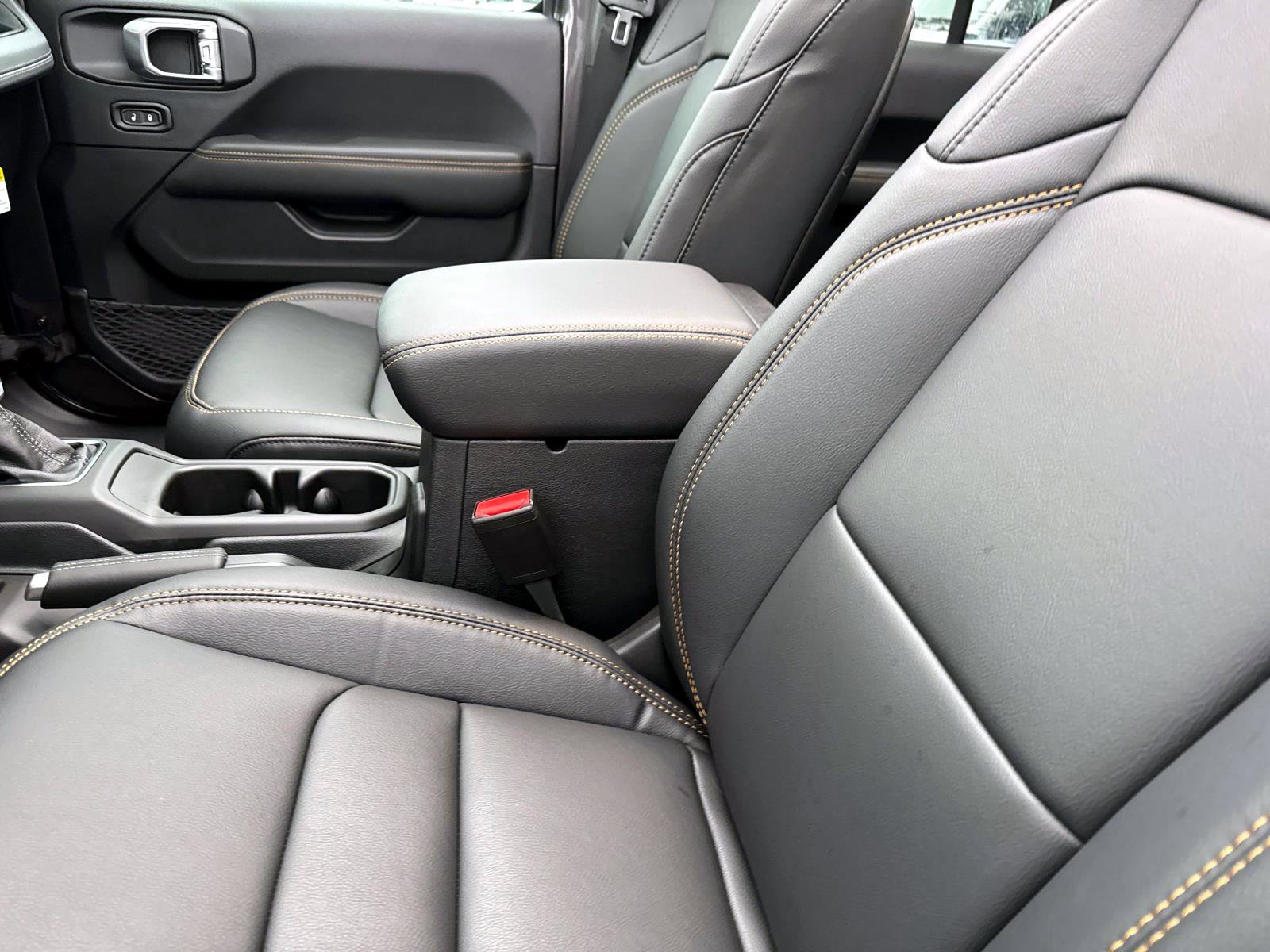 New 2026 Jeep Wrangler Unlimited Sahara image 9