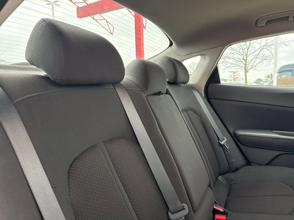 Used 2016 Kia Optima LX image 23