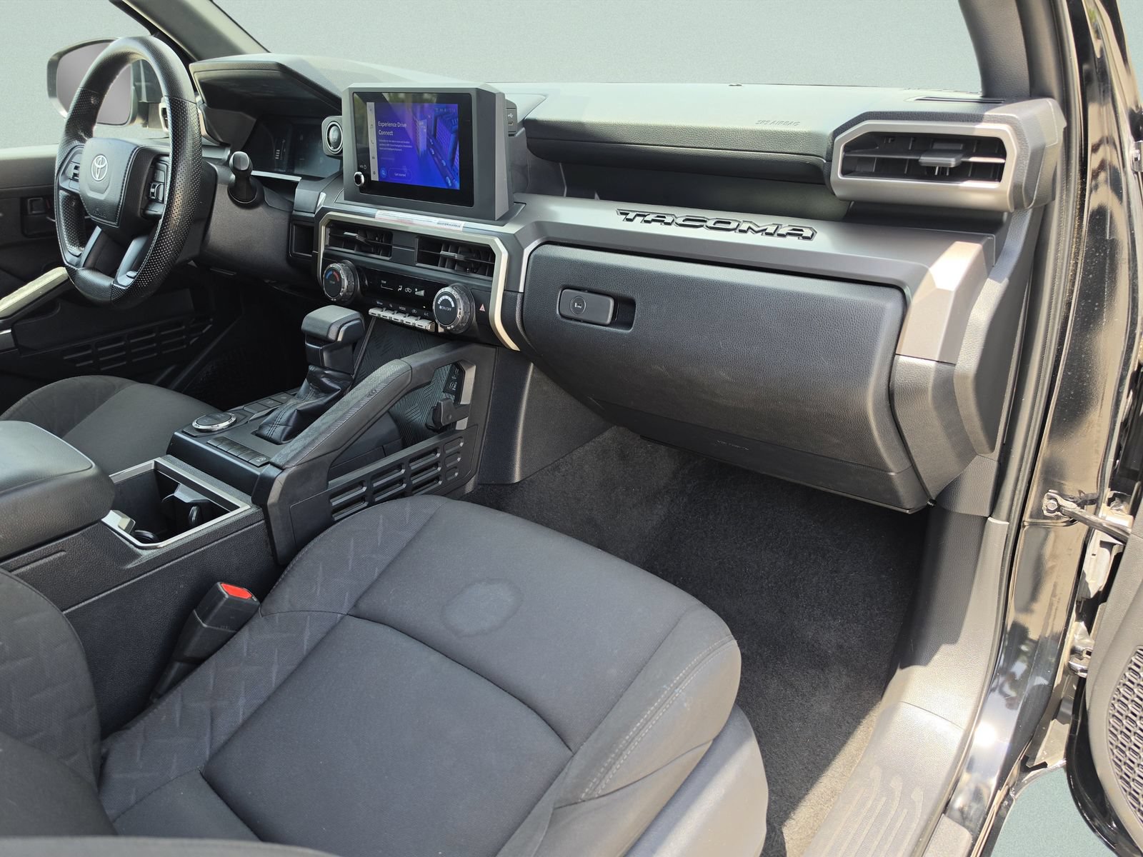 Used 2024 Toyota Tacoma SR5 RWD image 18