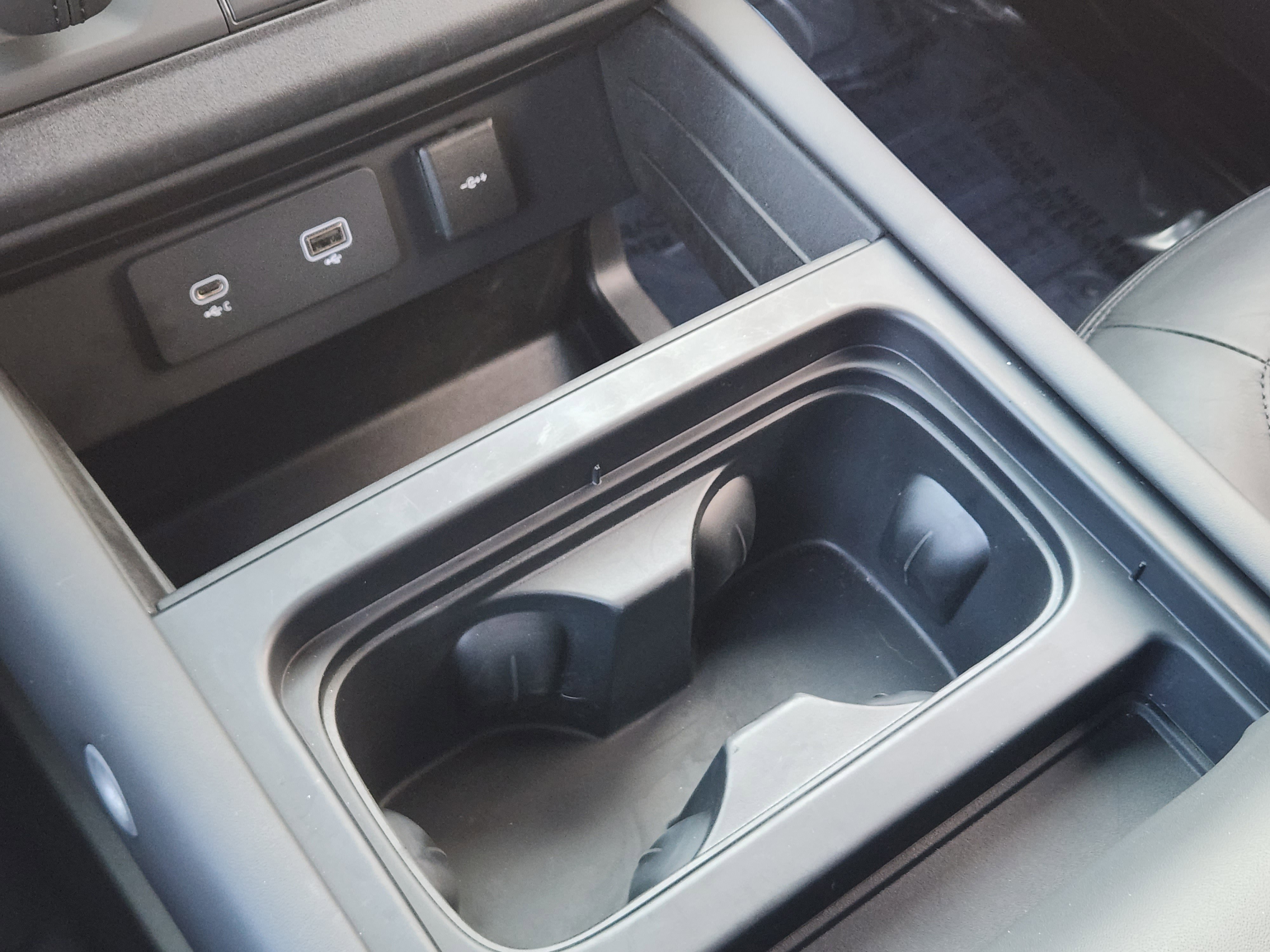 Certified 2023 Land Rover Defender 110 Carpathian Edition image 23