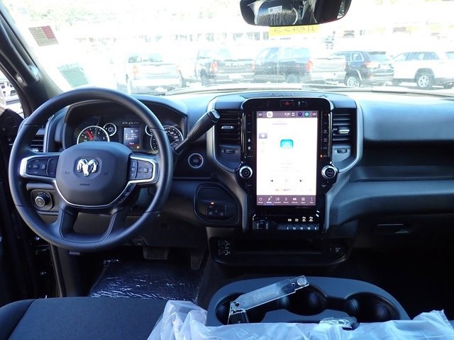 New 2025 RAM 2500 Tradesman image 16