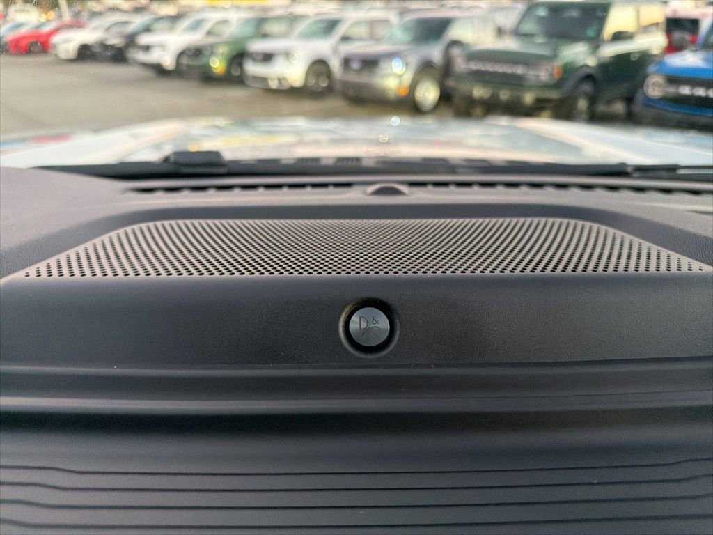 New 2026 Ford F250 Platinum w/ FX4 Off-Road Package image 39