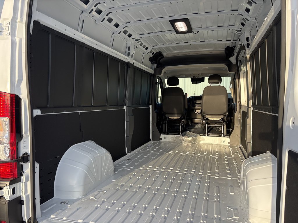 New 2026 RAM ProMaster 2500 w/ Convenience Group FWD image 23