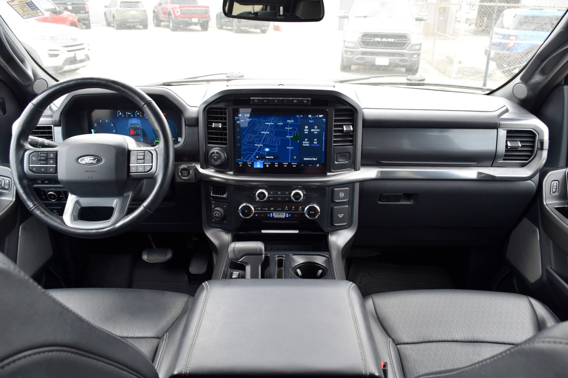 Used 2024 Ford F150 Lariat w/ FX4 Off-Road Package AWD/4WD image 5