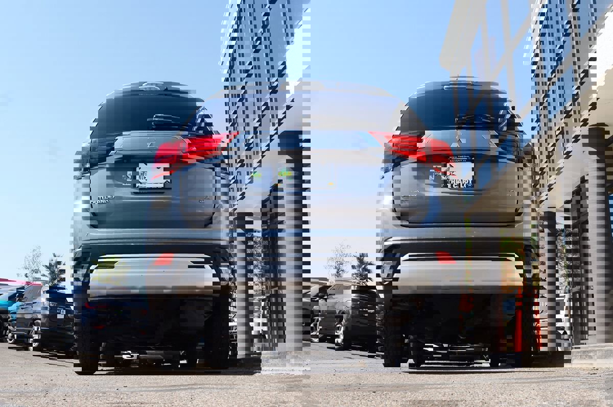 Used 2020 Mitsubishi Outlander SE image 12