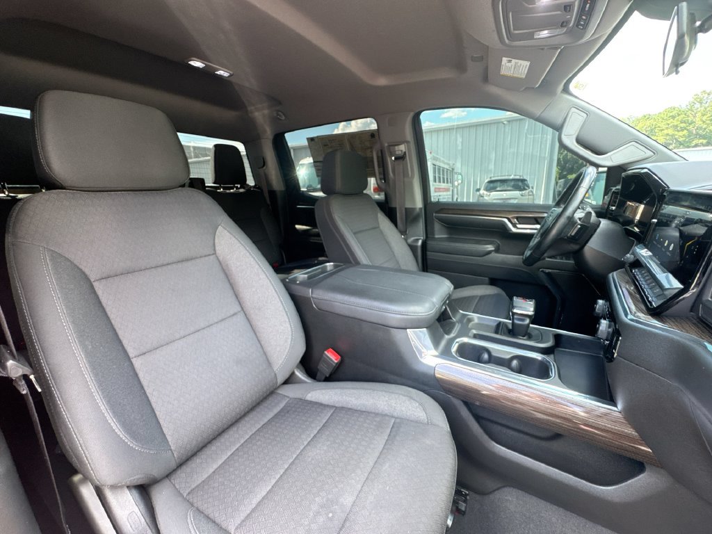 Used 2023 Chevrolet Silverado 1500 RST AWD/4WD image 31