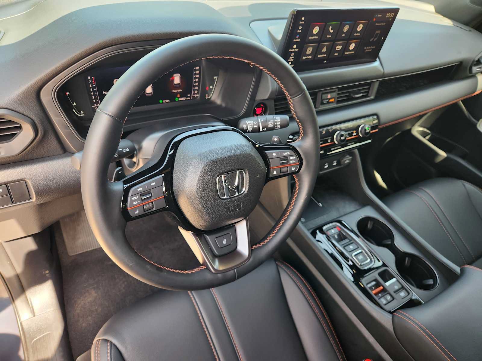 Certified 2026 Honda Pilot TrailSport image 2