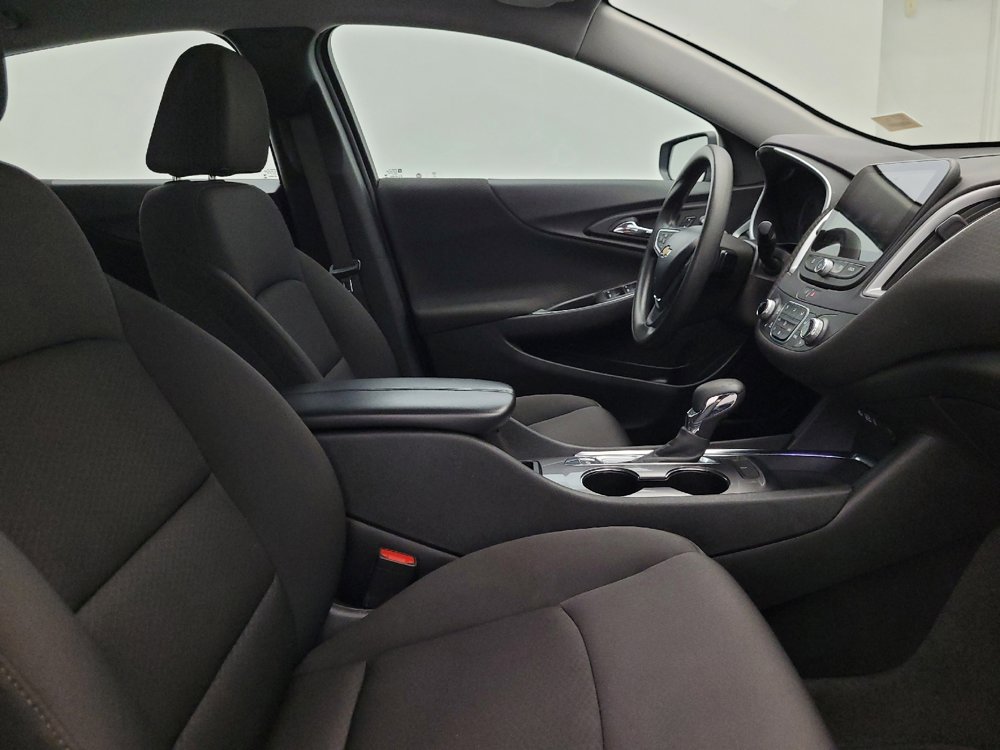 Used 2023 Chevrolet Malibu LT image 21