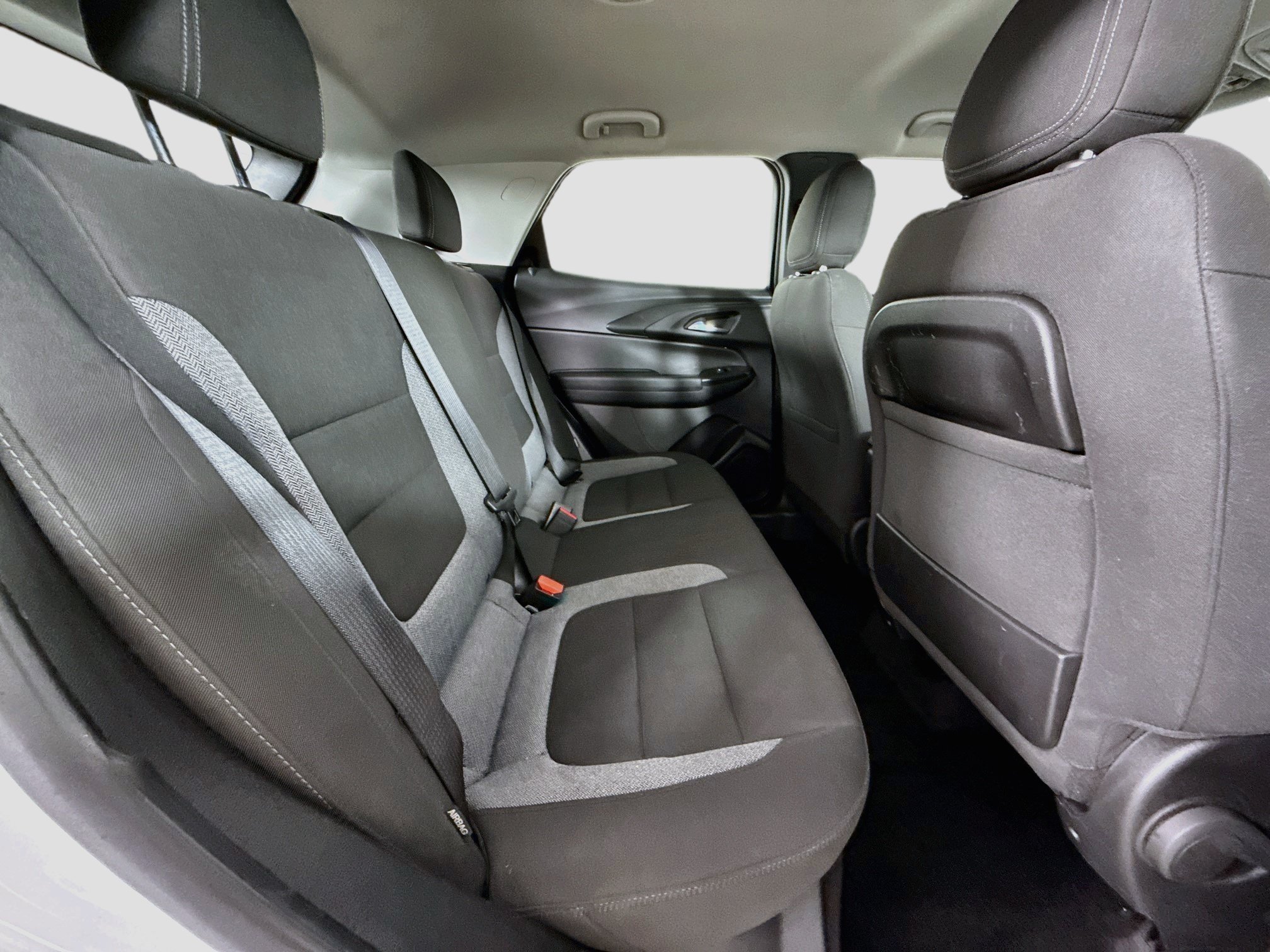Used 2023 Chevrolet TrailBlazer LS FWD image 28